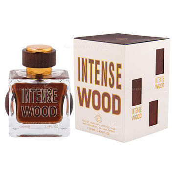 عطر ادکلن اینتنس وود مردانه دلگادو